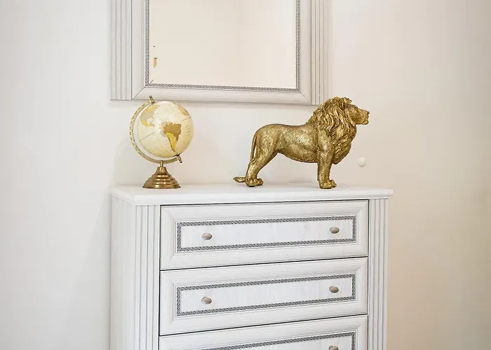 Apartment King Lion Kingdom *